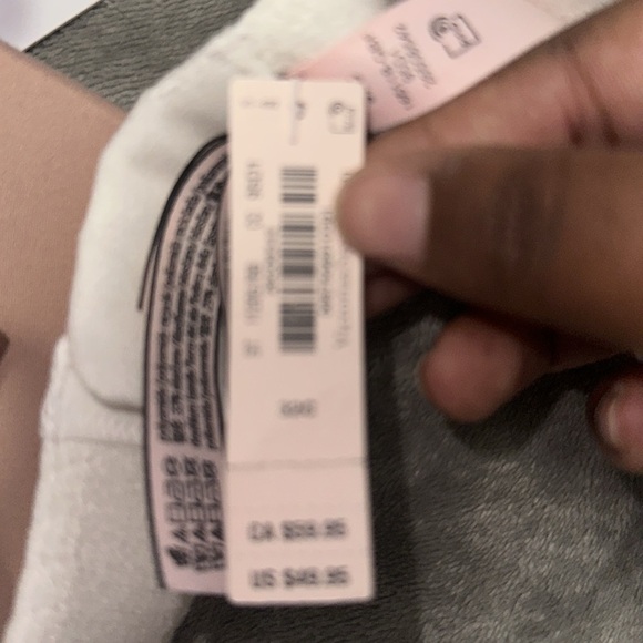 Victoria secret bra set - Picture 2 of 3